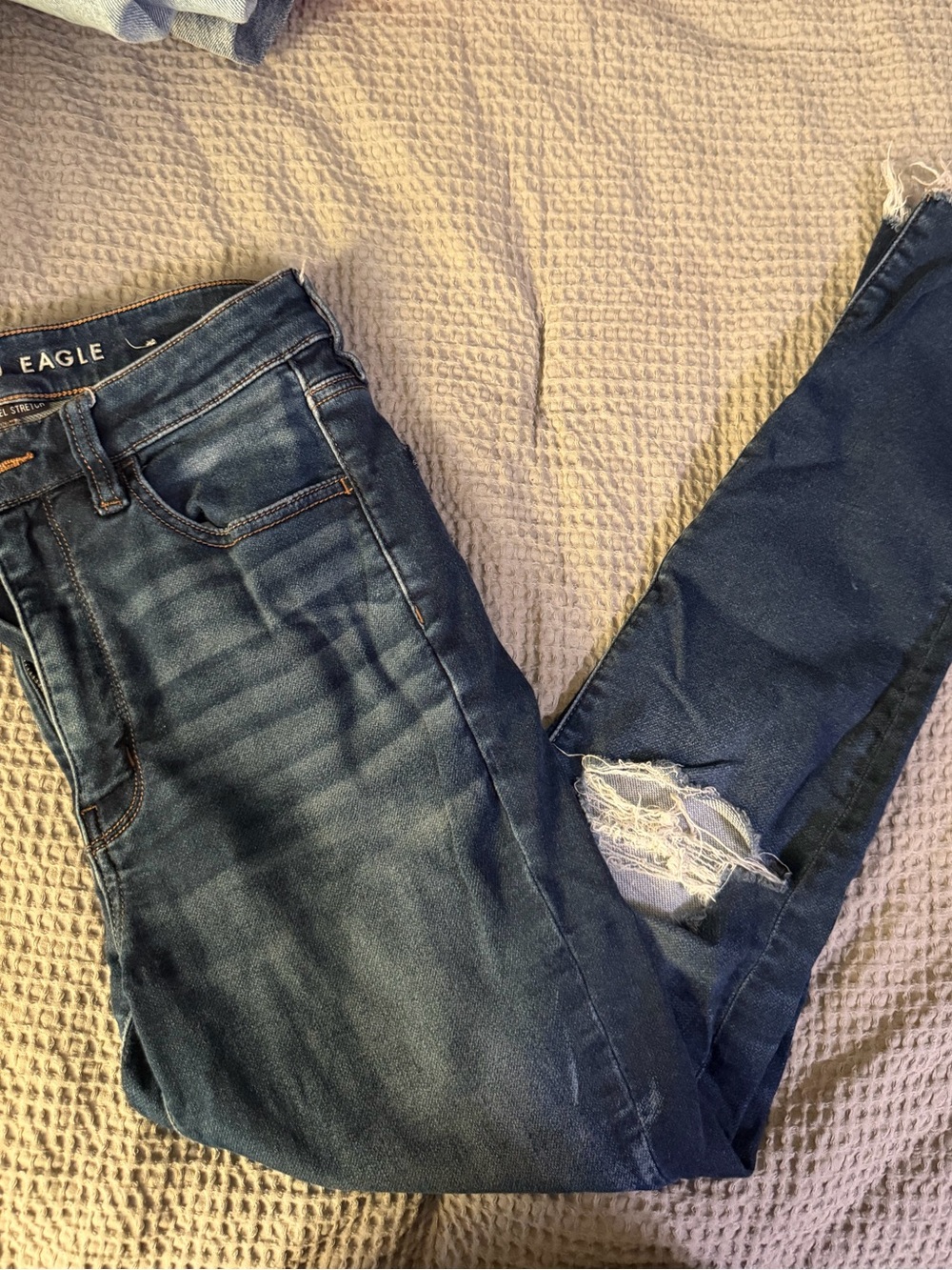 American Eagle Outfitters Women's Dark Indigo Ripped Skinny Jeans - Stretchy